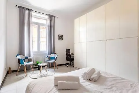 *New Apartment In The Center Μιλάνο